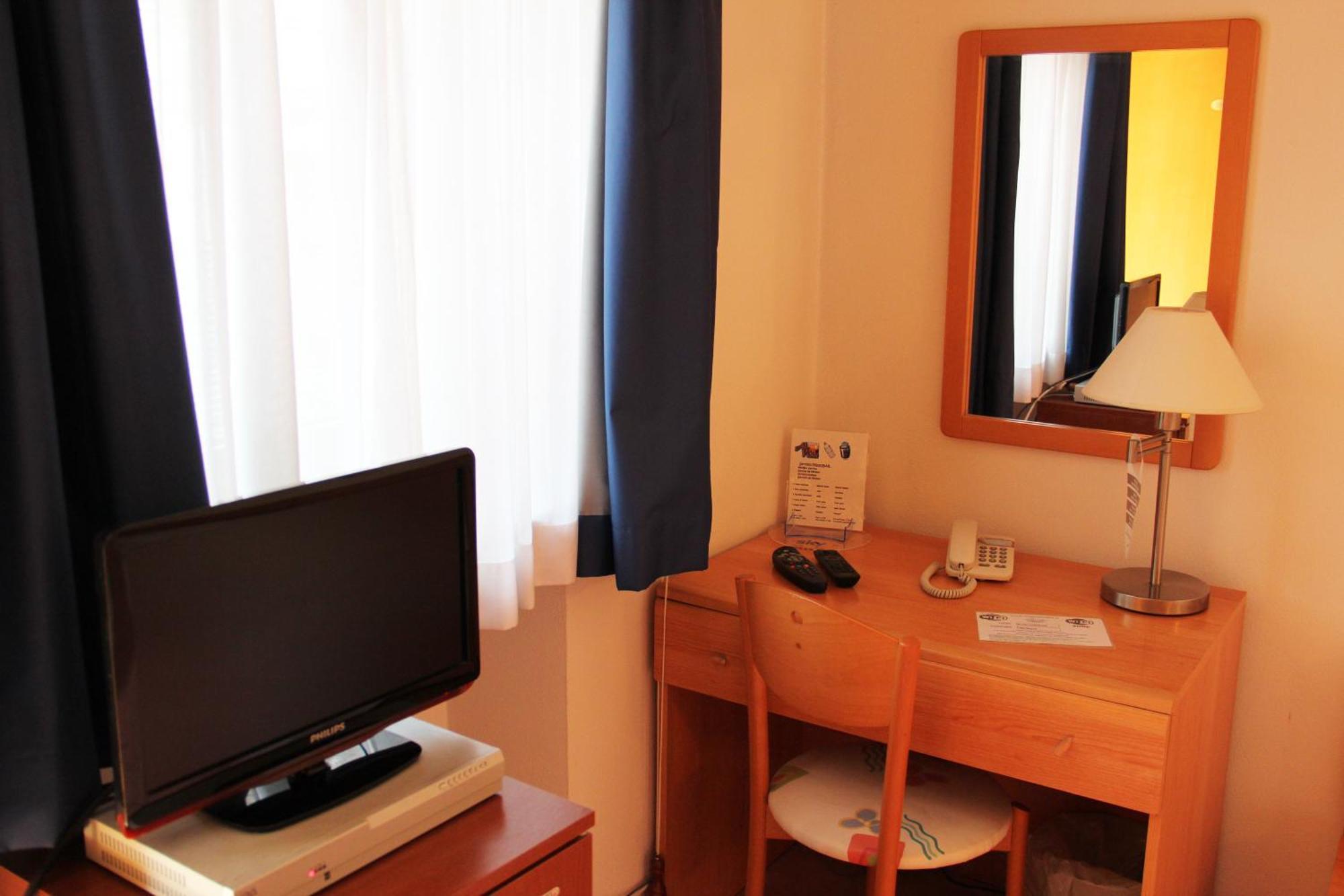 Albergo Al Viale Trieste Ngoại thất bức ảnh
