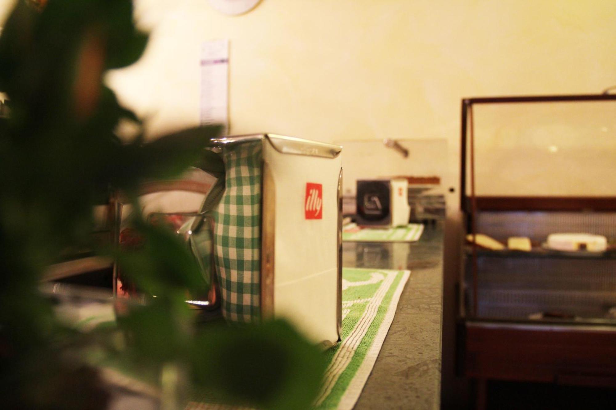 Albergo Al Viale Trieste Ngoại thất bức ảnh