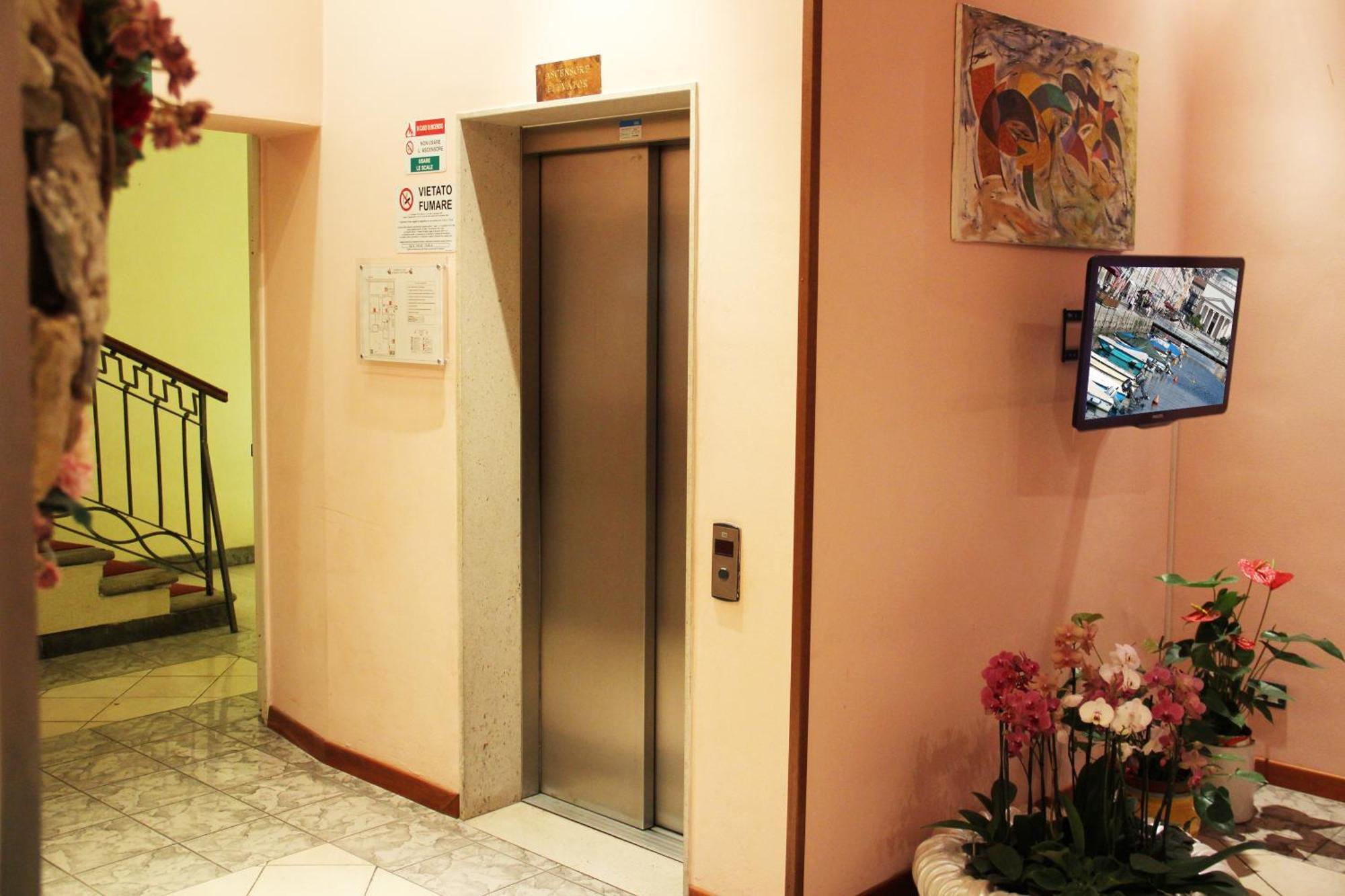 Albergo Al Viale Trieste Ngoại thất bức ảnh