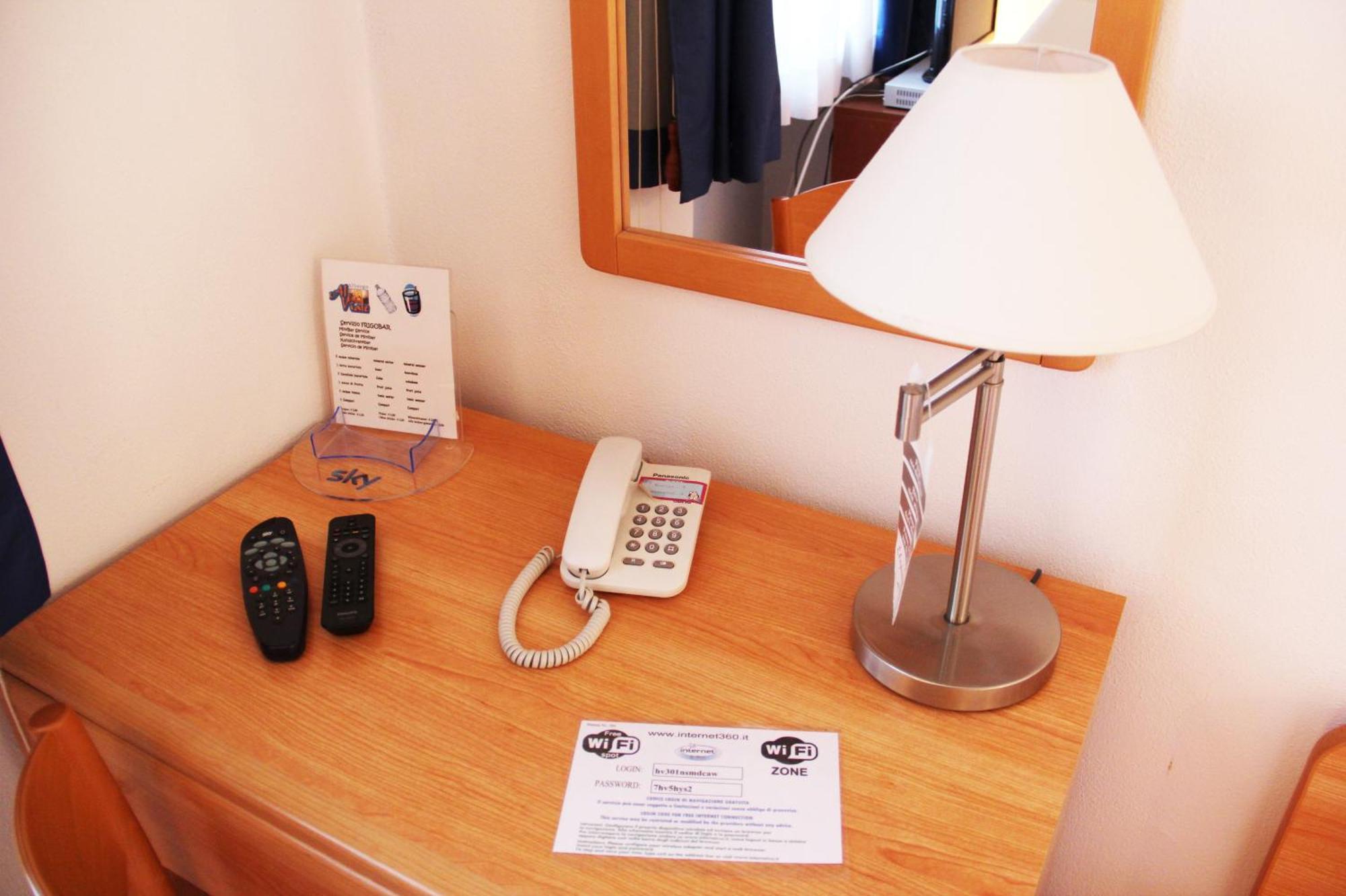 Albergo Al Viale Trieste Ngoại thất bức ảnh